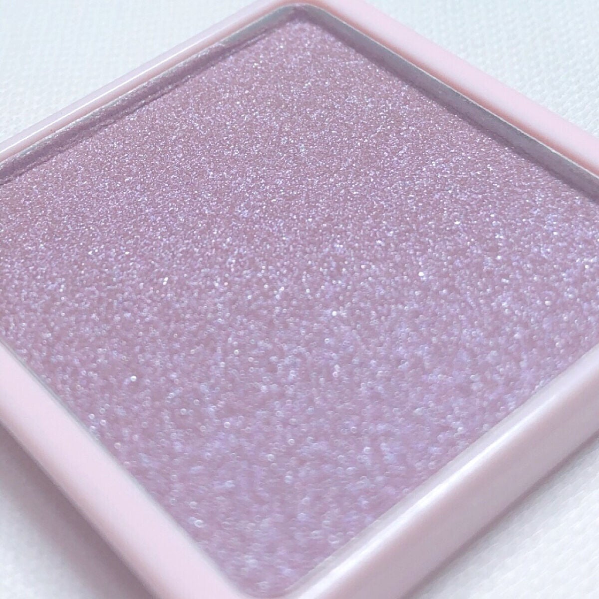 ミリコアイシャドウ/ビューティーワールド/単色アイシャドウを使ったクチコミ(6枚目)