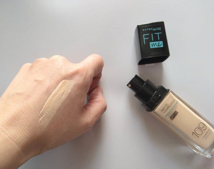フィットミー リキッドファンデーション R/MAYBELLINE NEW YORK/リキッドファンデーションを使ったクチコミ(2枚目)