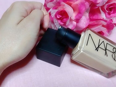 ライトリフレクティング ファンデーション/NARS/リキッドファンデーションを使ったクチコミ（3枚目）