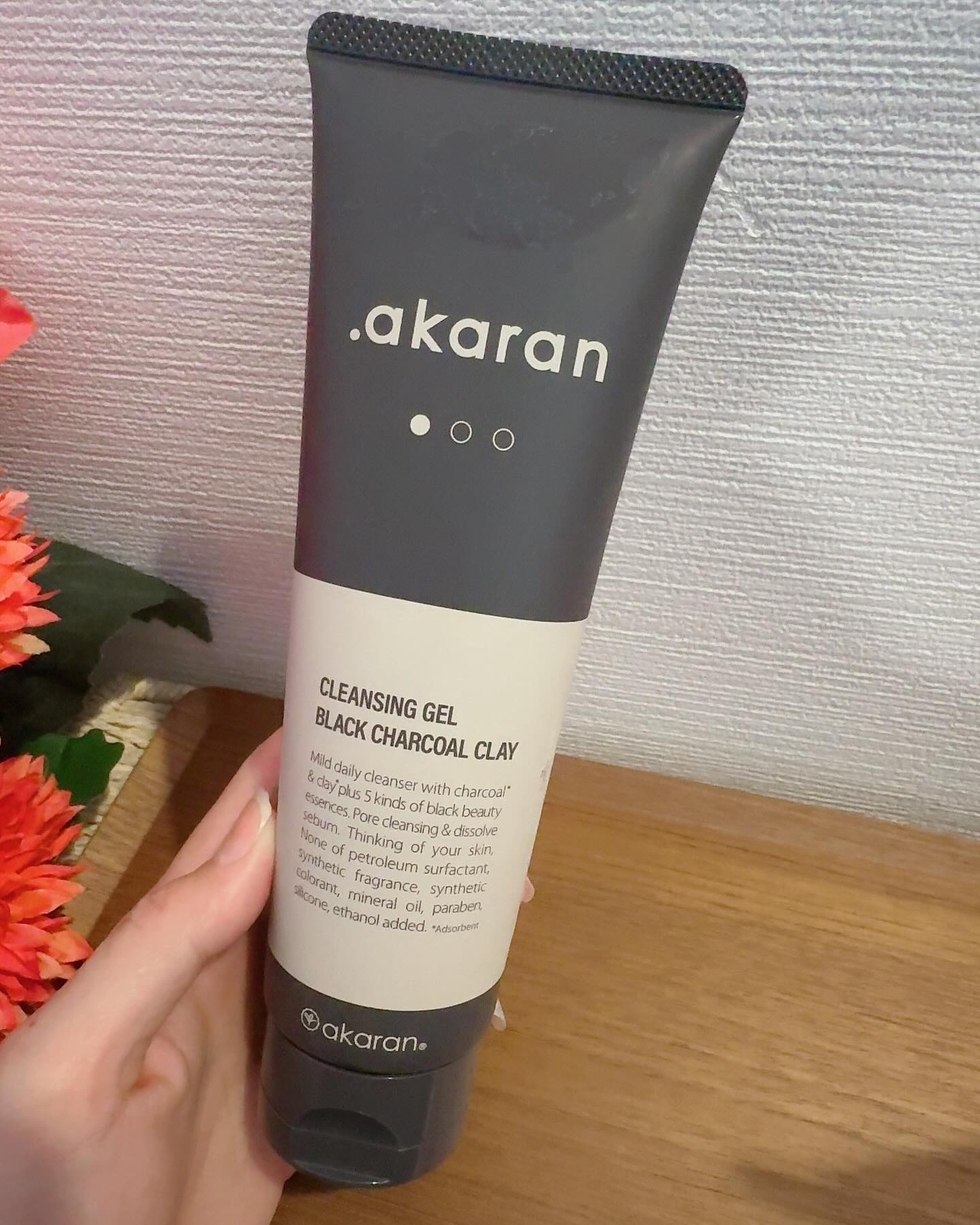 ブラックジェルクレンジング/.akaran/クレンジングジェルを使ったクチコミ（2枚目）