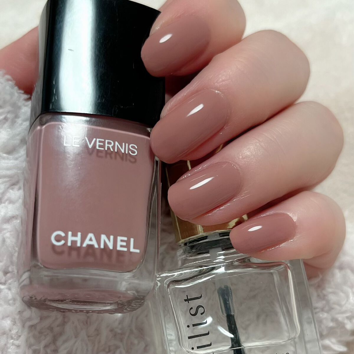 CHANEL（シャネル）735 デイドリーム　ヴェルニ　ロング　トゥニュ CHANEL - 専用 CHANELヴェルニロングトゥニュ 735 デイドリーム 2020年