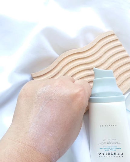 ヒアルーシカ ウォーターフィット サンセラム/SKIN1004/日焼け止めローションを使ったクチコミ(4枚目)