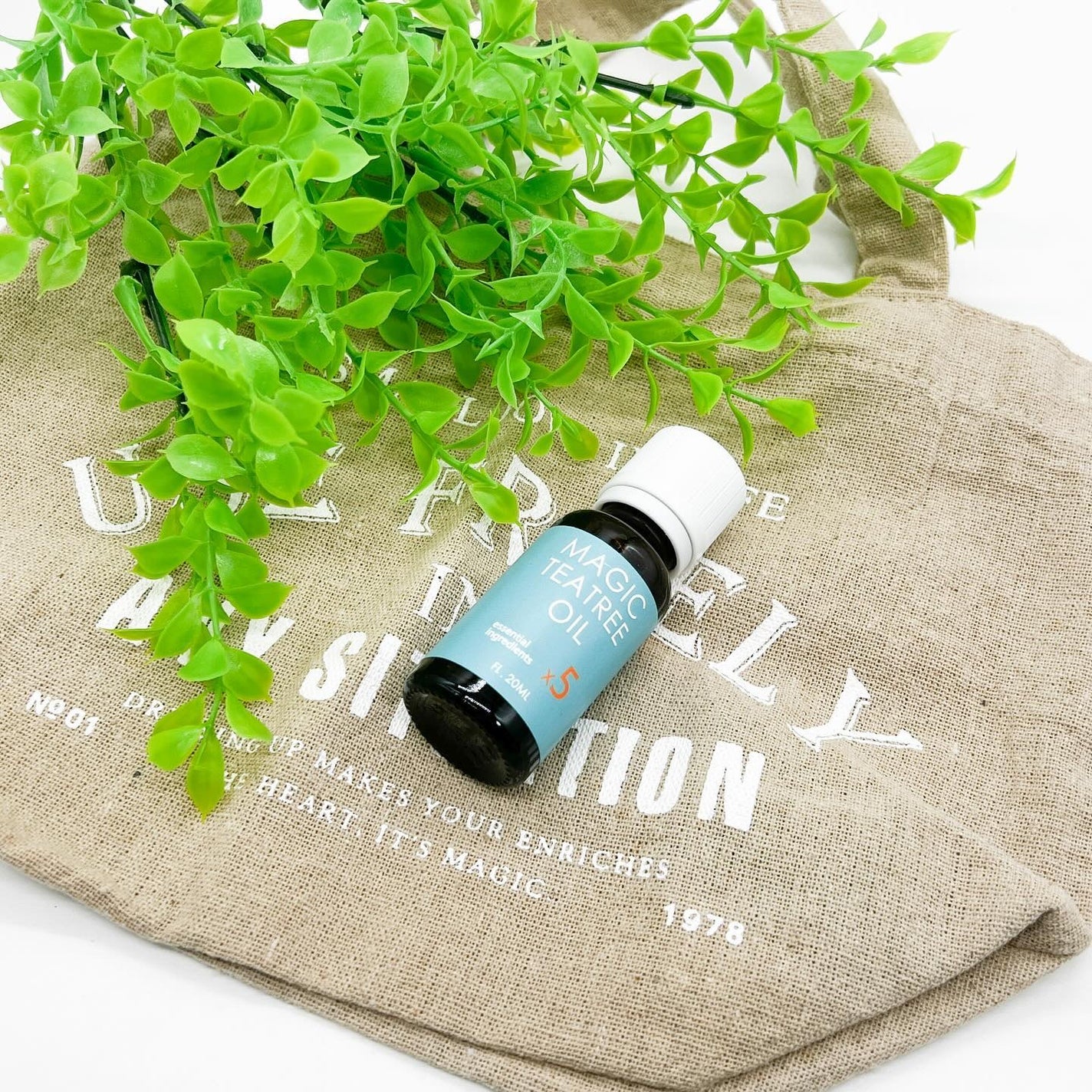 マジックティーツリーオイル/ブラン/フェイスオイルを使ったクチコミ(1枚目)