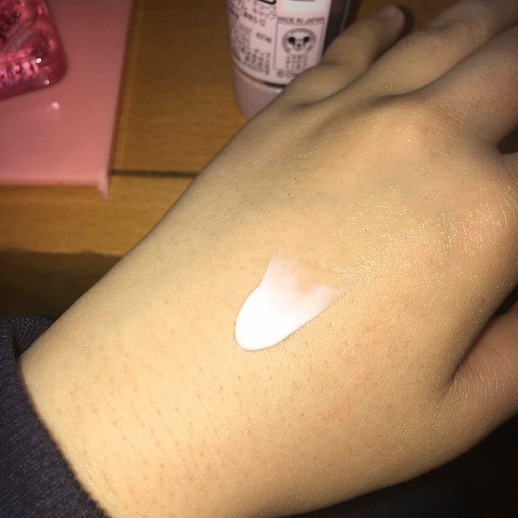 ディアフローラ オイルイン ハンド&ネイルクリーム フルーティカクテル/マンダム/ハンドクリームを使ったクチコミ(2枚目)