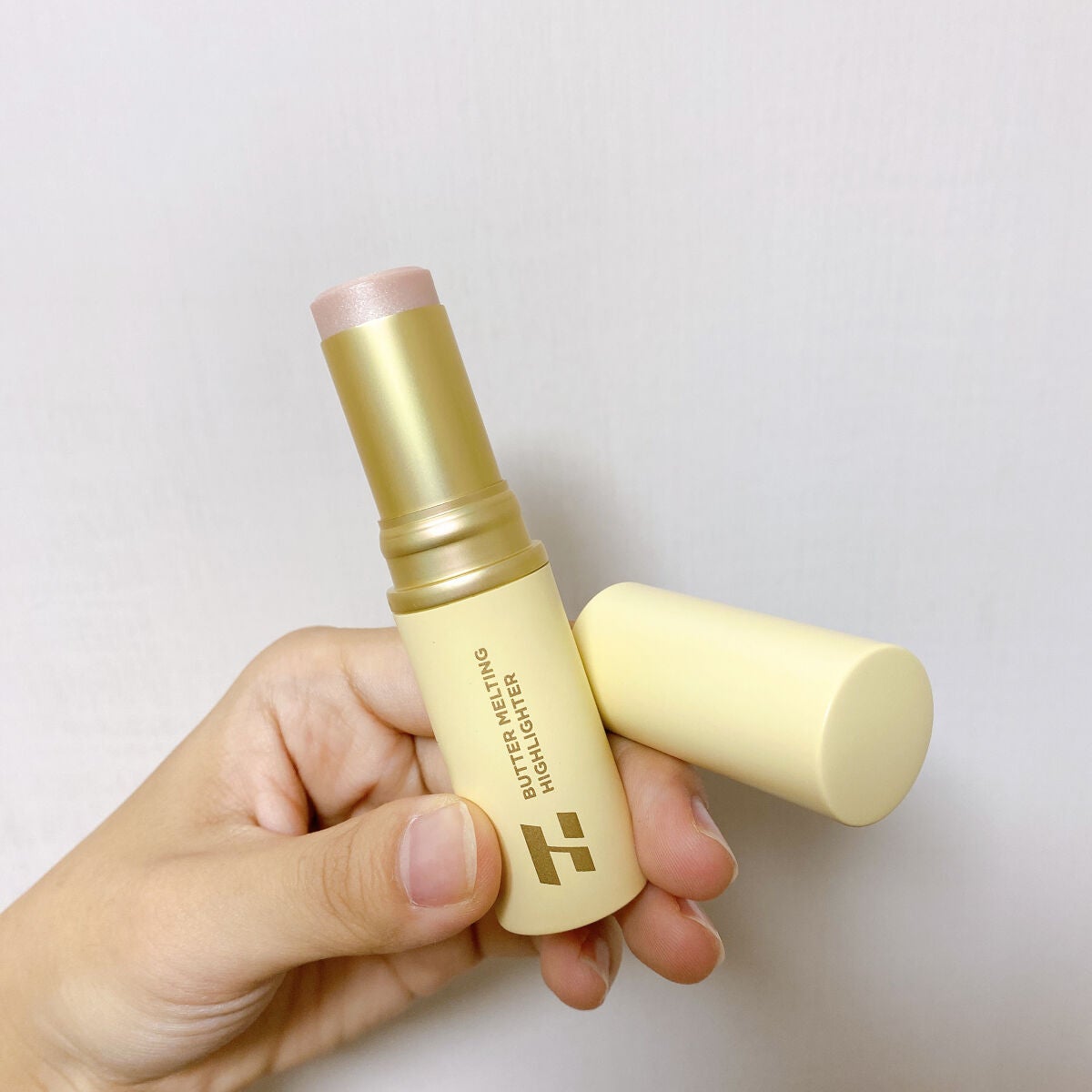 バター メルティング ハイライター/HOLIKA HOLIKA/スティックハイライトを使ったクチコミ(1枚目)