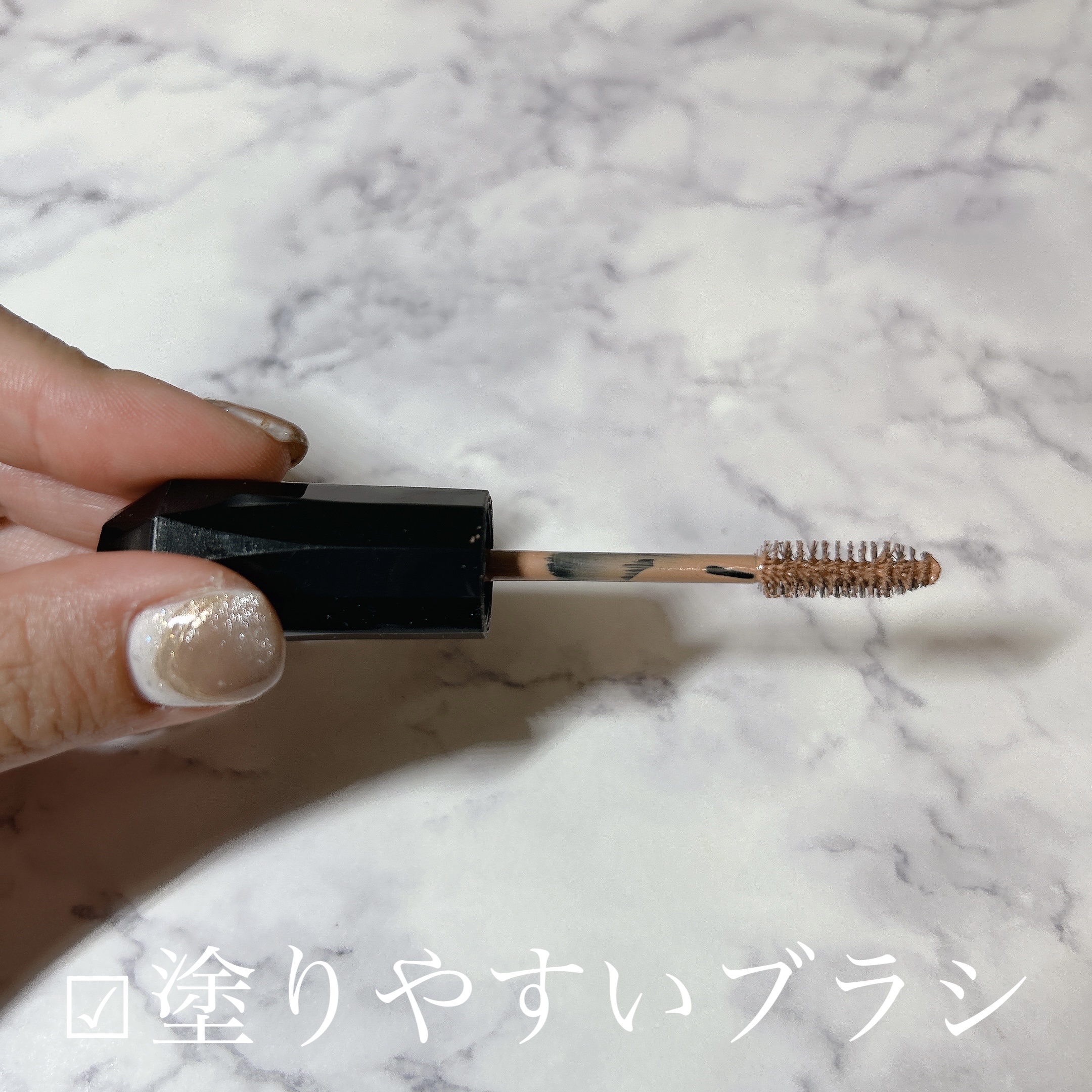 ヘビーローテーション カラーリングアイブロウEX/ヘビーローテーション/眉マスカラを使ったクチコミ（2枚目）