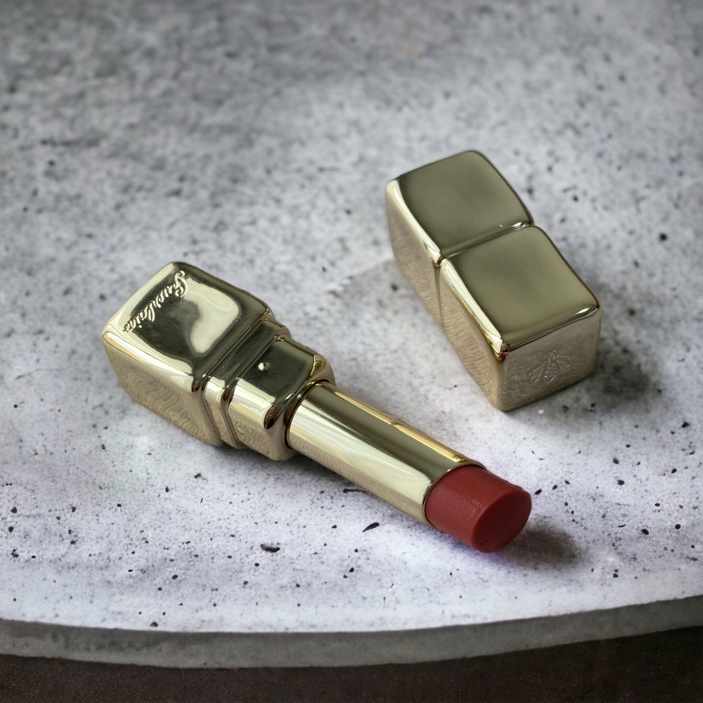 キスキス ビー グロウ/GUERLAIN/口紅を使ったクチコミ(2枚目)