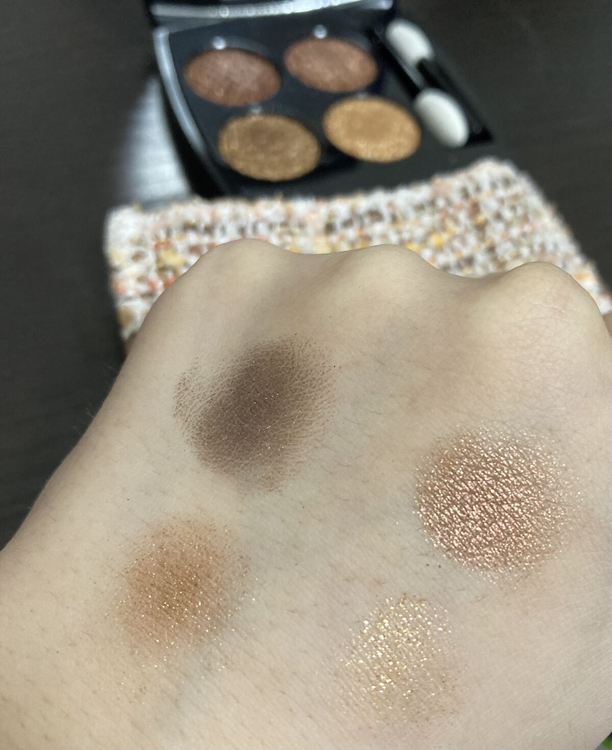 レ キャトル オンブル ツイード/CHANEL/アイシャドウパレットを使ったクチコミ（2枚目）