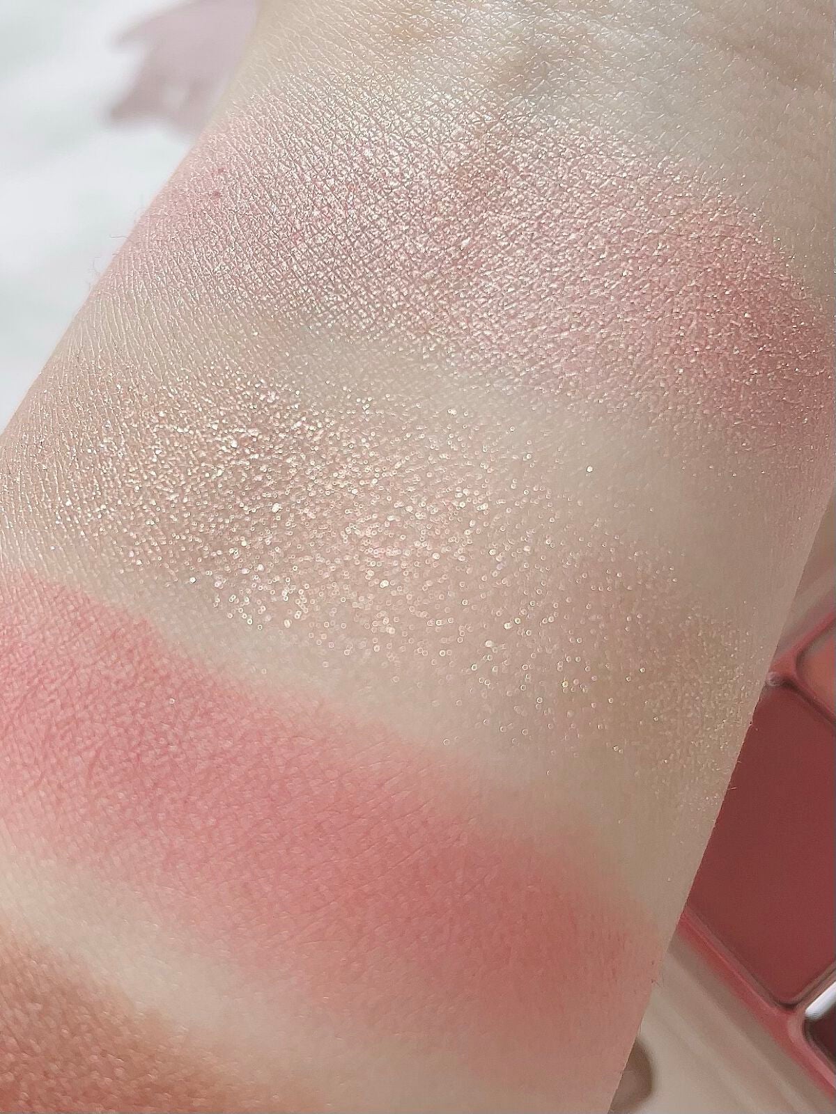 ごんす@YouTube始めました on LIPS 「《大人女性にオススメ❤︎》くすみピンクのカラーが好きな方や大人..」(5枚目)