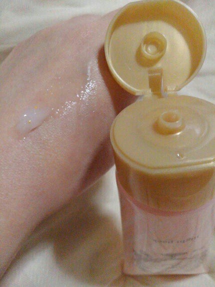 すっぴんリップエッセンス/クラブ/リップ美容液を使ったクチコミ(6枚目)