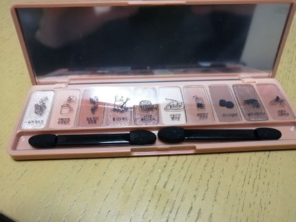 プレイカラー アイシャドウ/ETUDE/アイシャドウパレットを使ったクチコミ(2枚目)