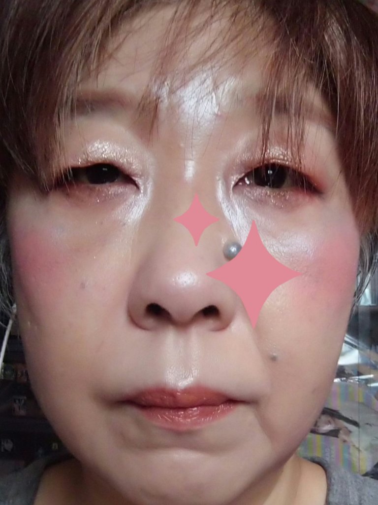 バビメロシャイニーアイパレット/VAVI MELLO/アイシャドウパレットを使ったクチコミ（3枚目）