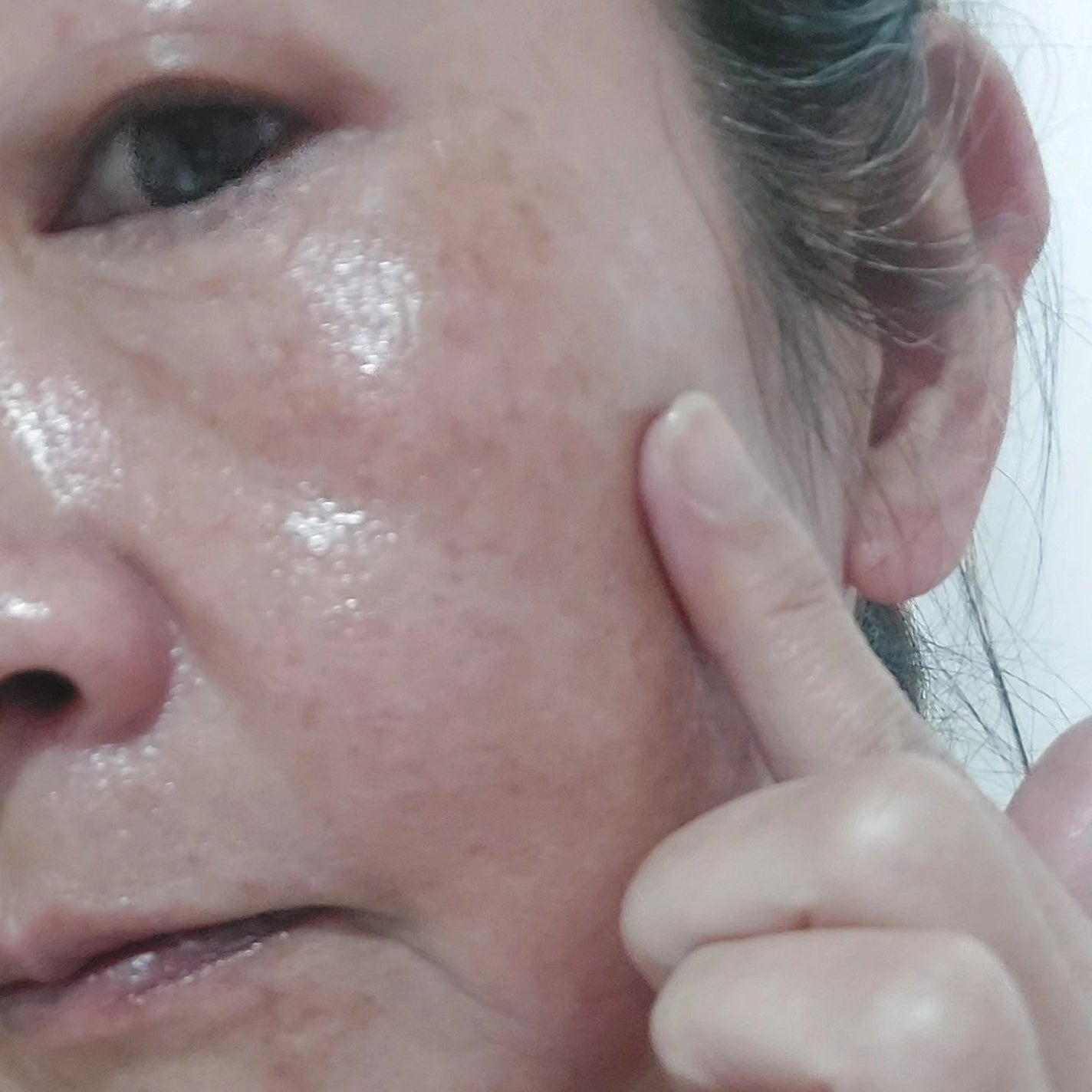 プロポリスエナジーカーミングアンプル/By Wishtrend/美容液を使ったクチコミ(5枚目)