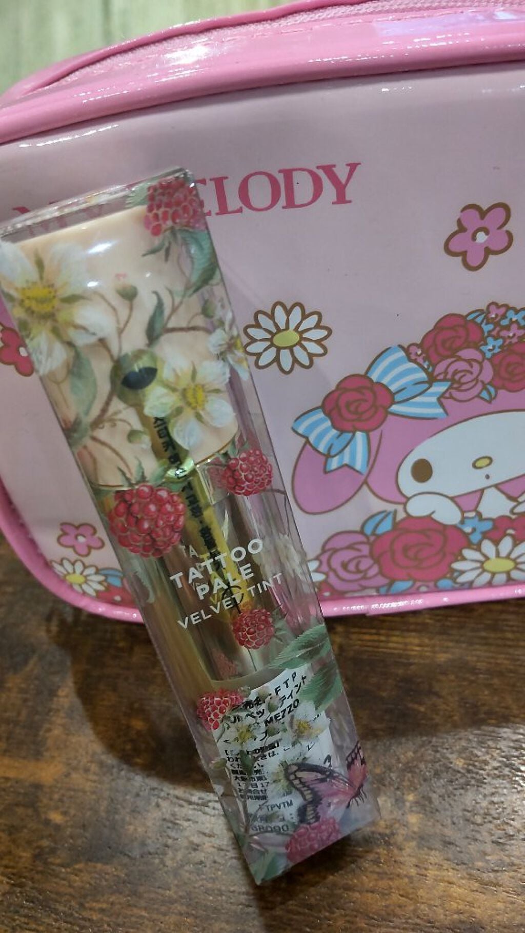 タトゥーベルベットティント/フォレンコス/リップティントを使ったクチコミ(1枚目)