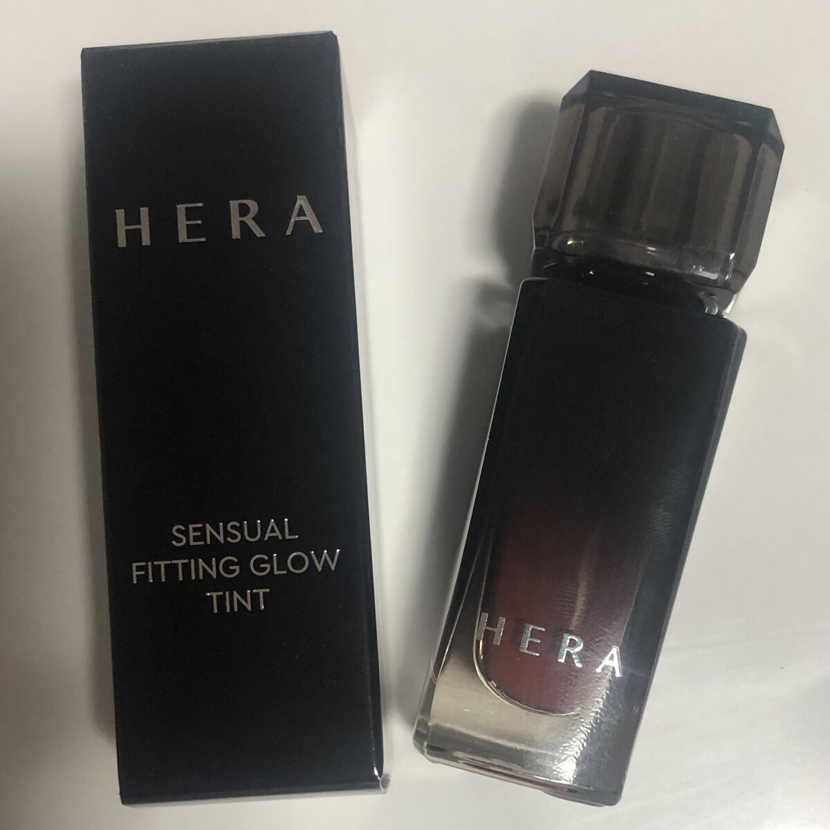 センシュアル フィッティング グロウ ティント/HERA/リップティントを使ったクチコミ（1枚目）