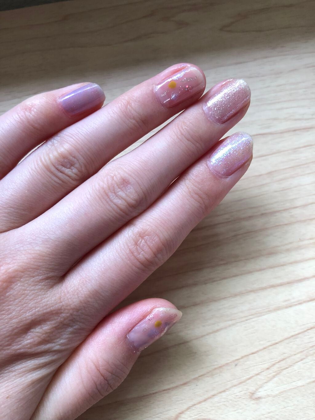 カラフルネイルズ/キャンメイク/マニキュアを使ったクチコミ(3枚目)