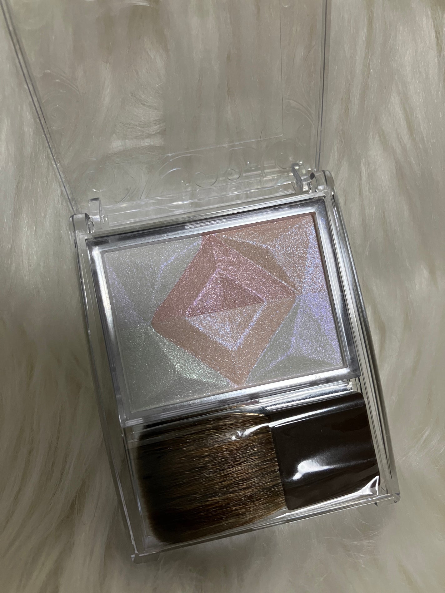 パールグロウハイライト/CEZANNE/ハイライト・シェーディングを使ったクチコミ(3枚目)