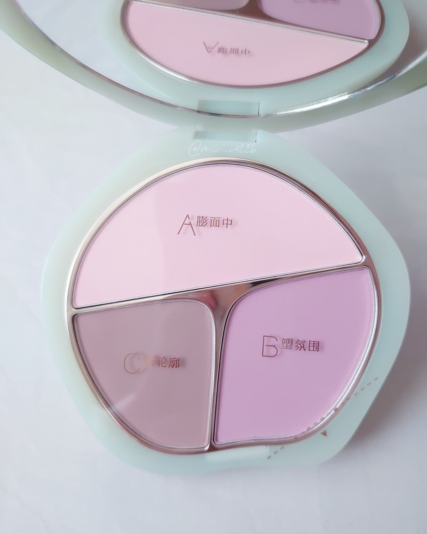 TIMAGE  3色チークパレット 01 堇色系/TIMAGE/パウダーチークを使ったクチコミ（3枚目）