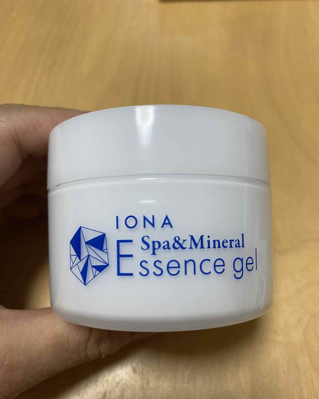 エッセンス ジェル/イオナ スパ&ミネラル/オールインワン化粧品を使ったクチコミ(2枚目)
