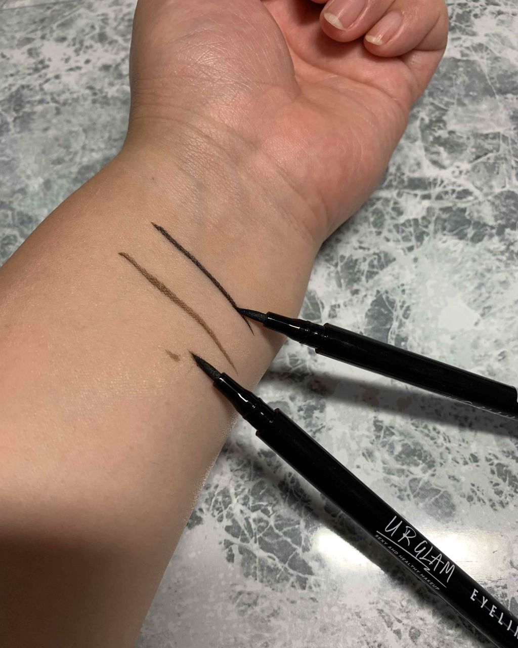 UR GLAM　LIQUID EYELINER/U R GLAM/リキッドアイライナーを使ったクチコミ（2枚目）