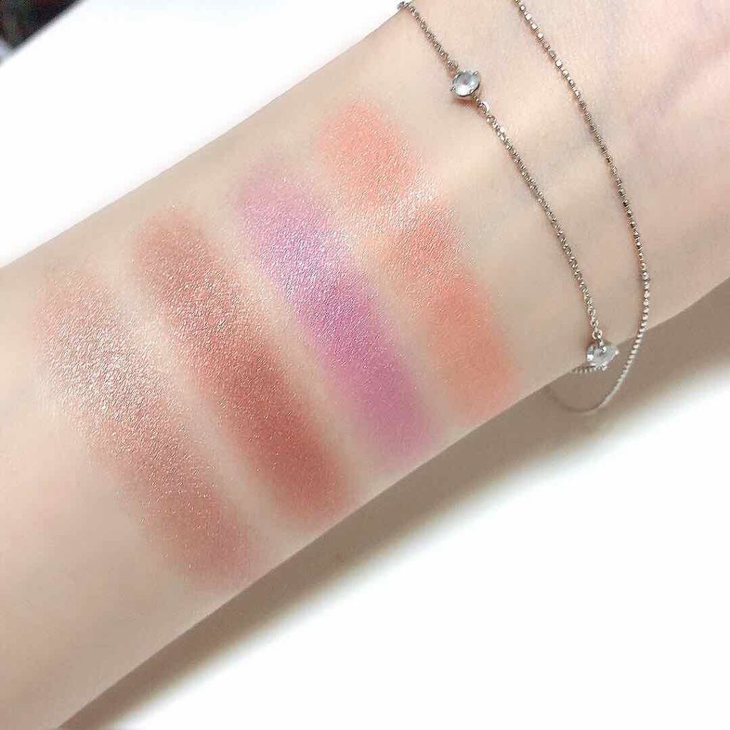 シャドーカスタマイズ/MAJOLICA MAJORCA/単色アイシャドウを使ったクチコミ（3枚目）