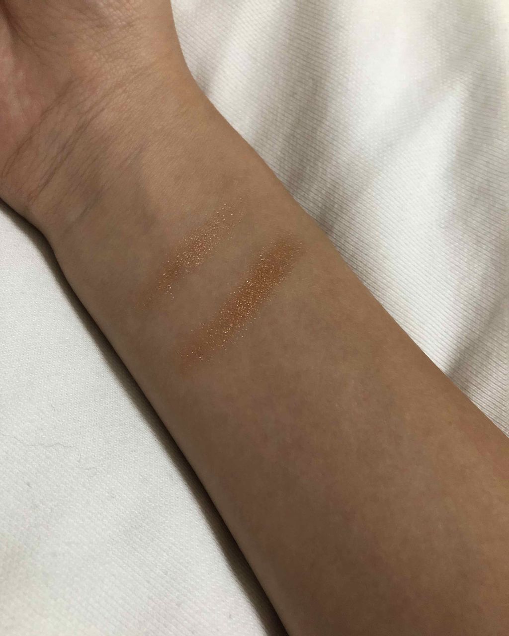 シャドーカスタマイズ/MAJOLICA MAJORCA/単色アイシャドウを使ったクチコミ(2枚目)