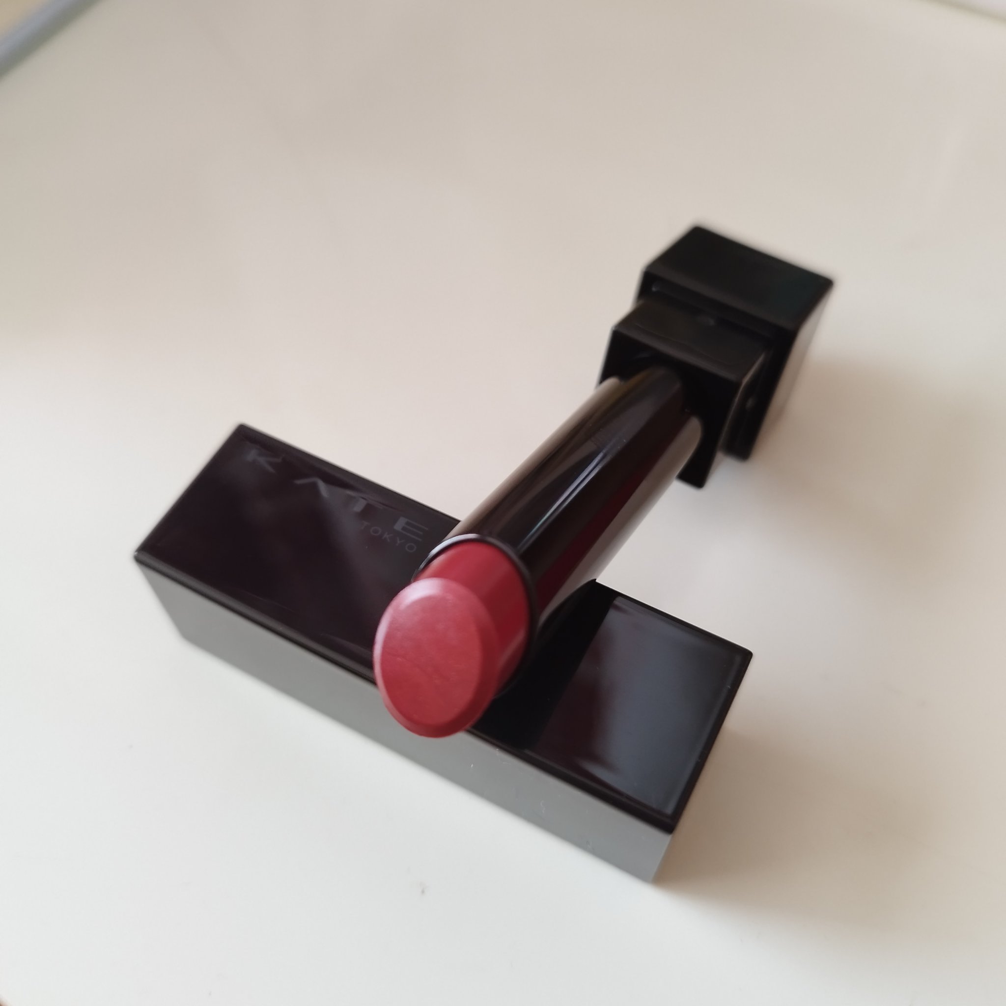 ケイト リップモンスター 06 2:00AM/KATE/口紅を使ったクチコミ（1枚目）