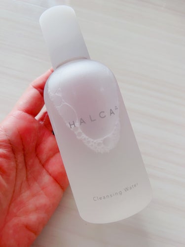 HALCA クレンジングウォーターのクチコミ「⭐️HALCA⭐️


クレンジングウォーター


たっぷりの水分で肌に負担をかけないクレンジ.....」（2枚目）