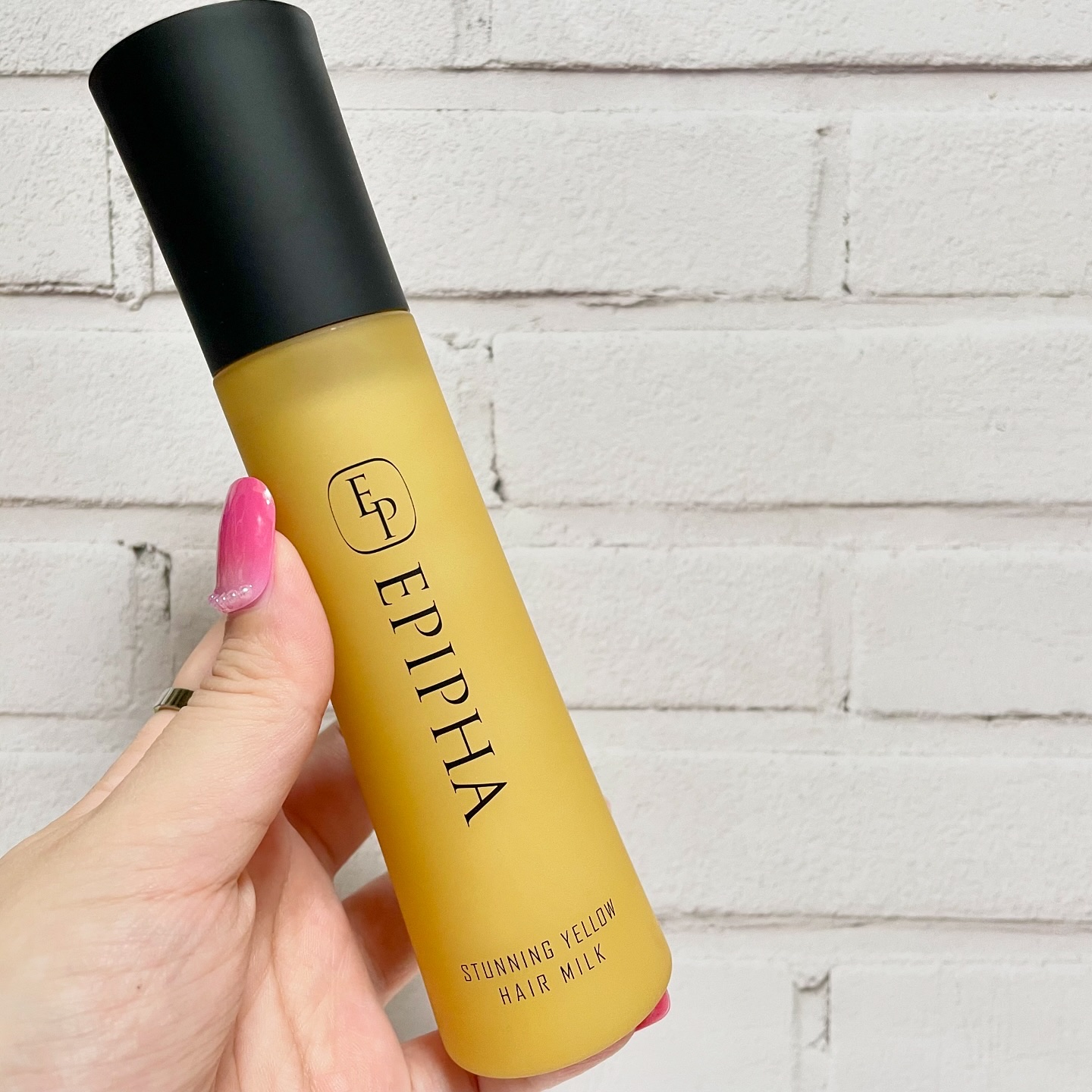 洗い流さないトリートメント　STUNNING YELLOW/EPIPHA/アウトバストリートメントを使ったクチコミ（2枚目）