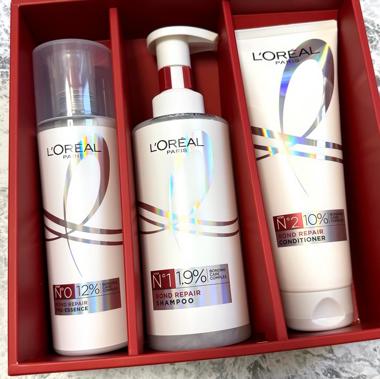 ロレアル パリ ボンド リペア 導入エッセンス/ロレアル パリ/洗い流すヘアトリートメントを使ったクチコミ（1枚目）