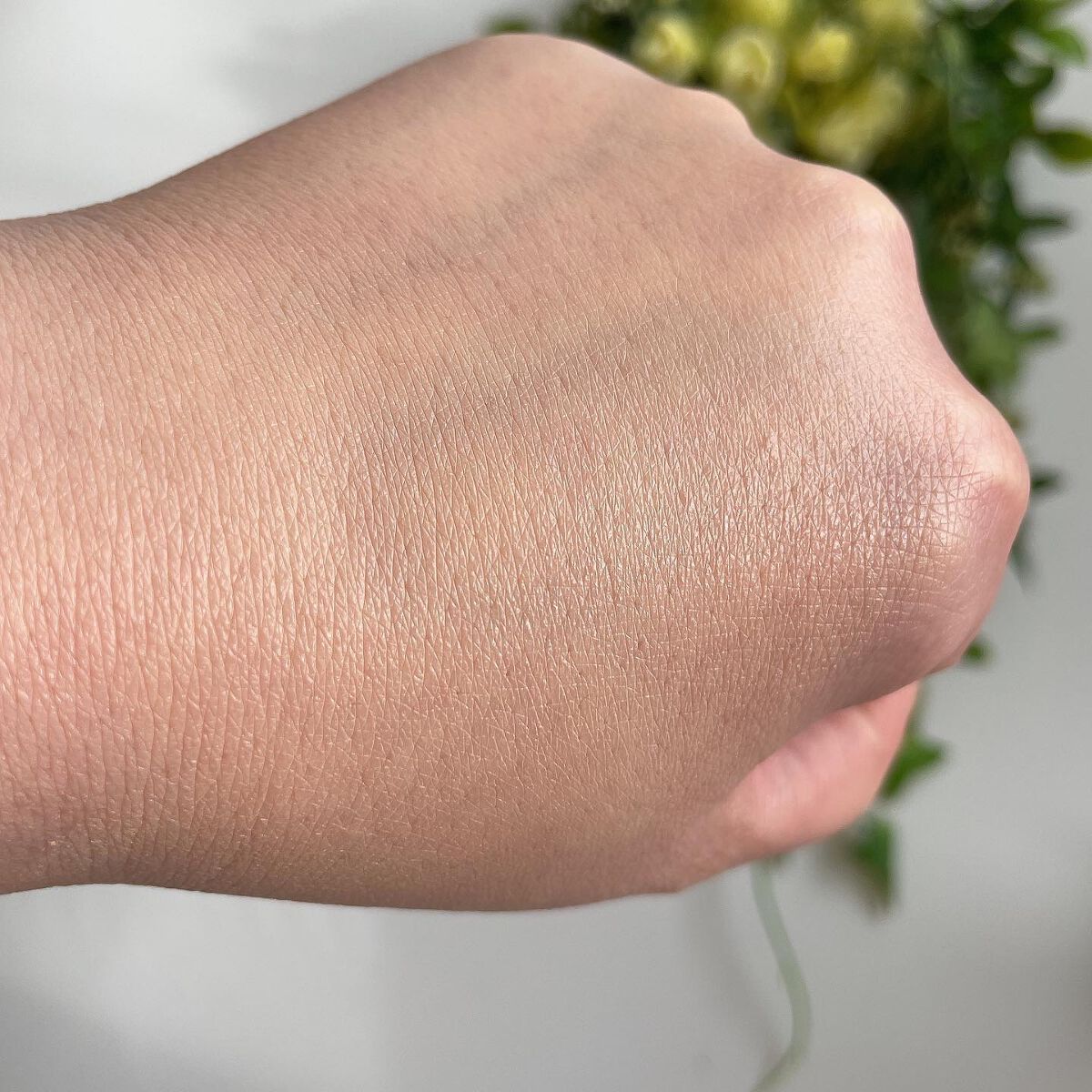 メッシュ エッセンスファンデーション/ビディ・ボブ/クリーム・エマルジョンファンデーションを使ったクチコミ(5枚目)