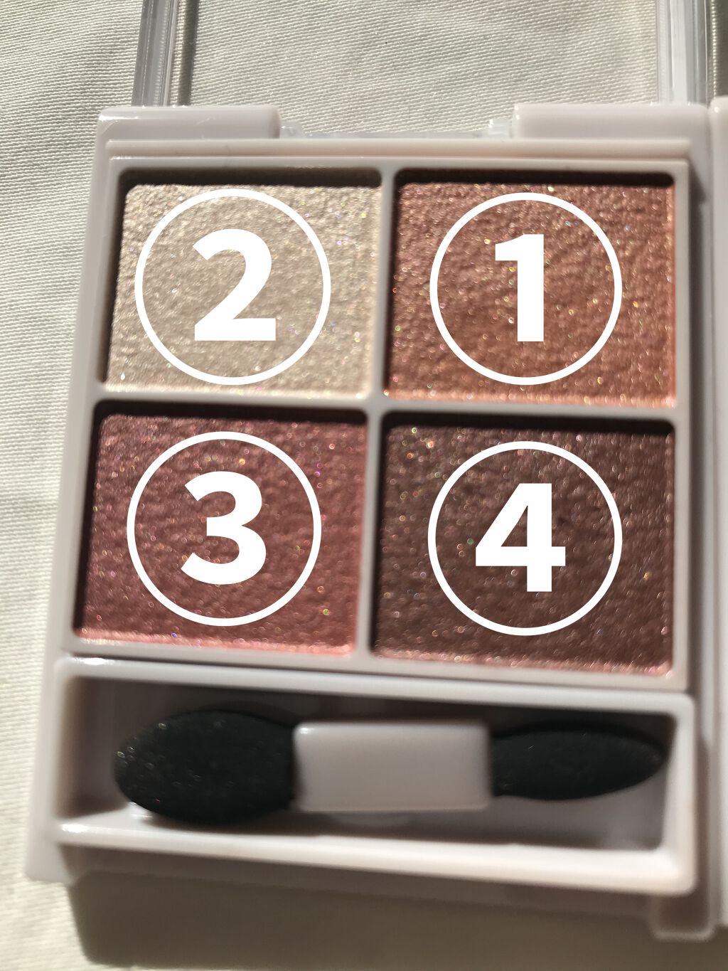 シルキースフレアイズ/キャンメイク/アイシャドウパレットを使ったクチコミ（3枚目）