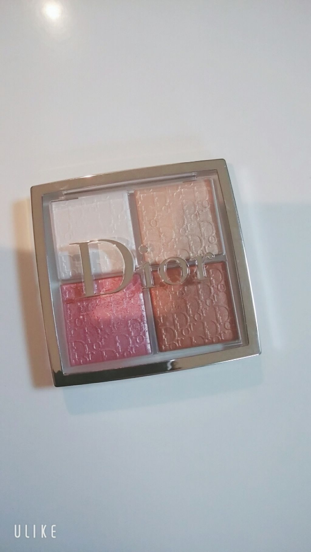 ディオール バックステージ フェイス グロウ パレット/Dior/ハイライトを使ったクチコミ（1枚目）