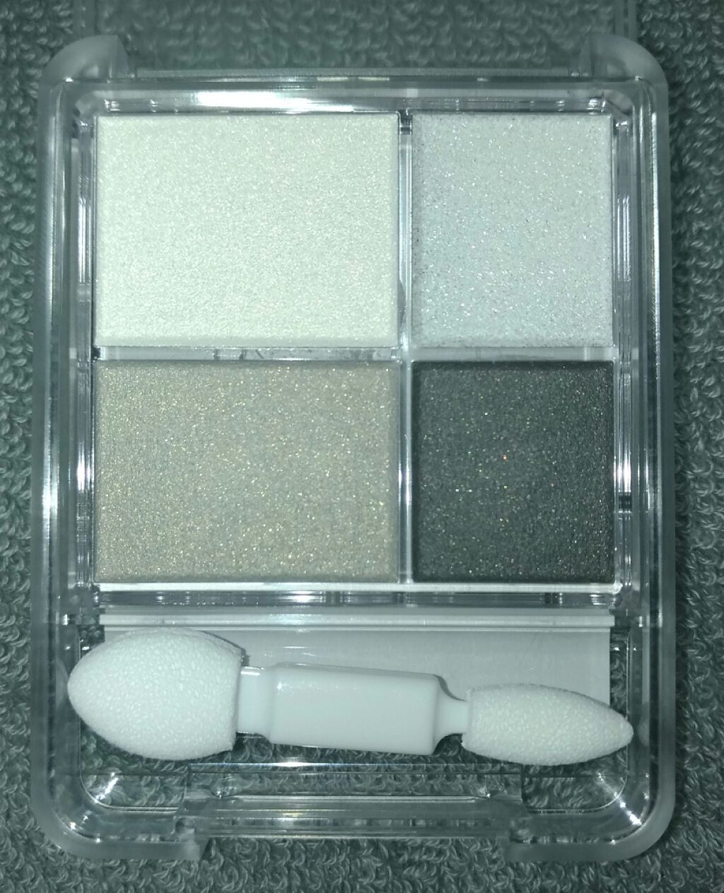 グラデーション アイシャドウ/ちふれ/アイシャドウパレットを使ったクチコミ（2枚目）