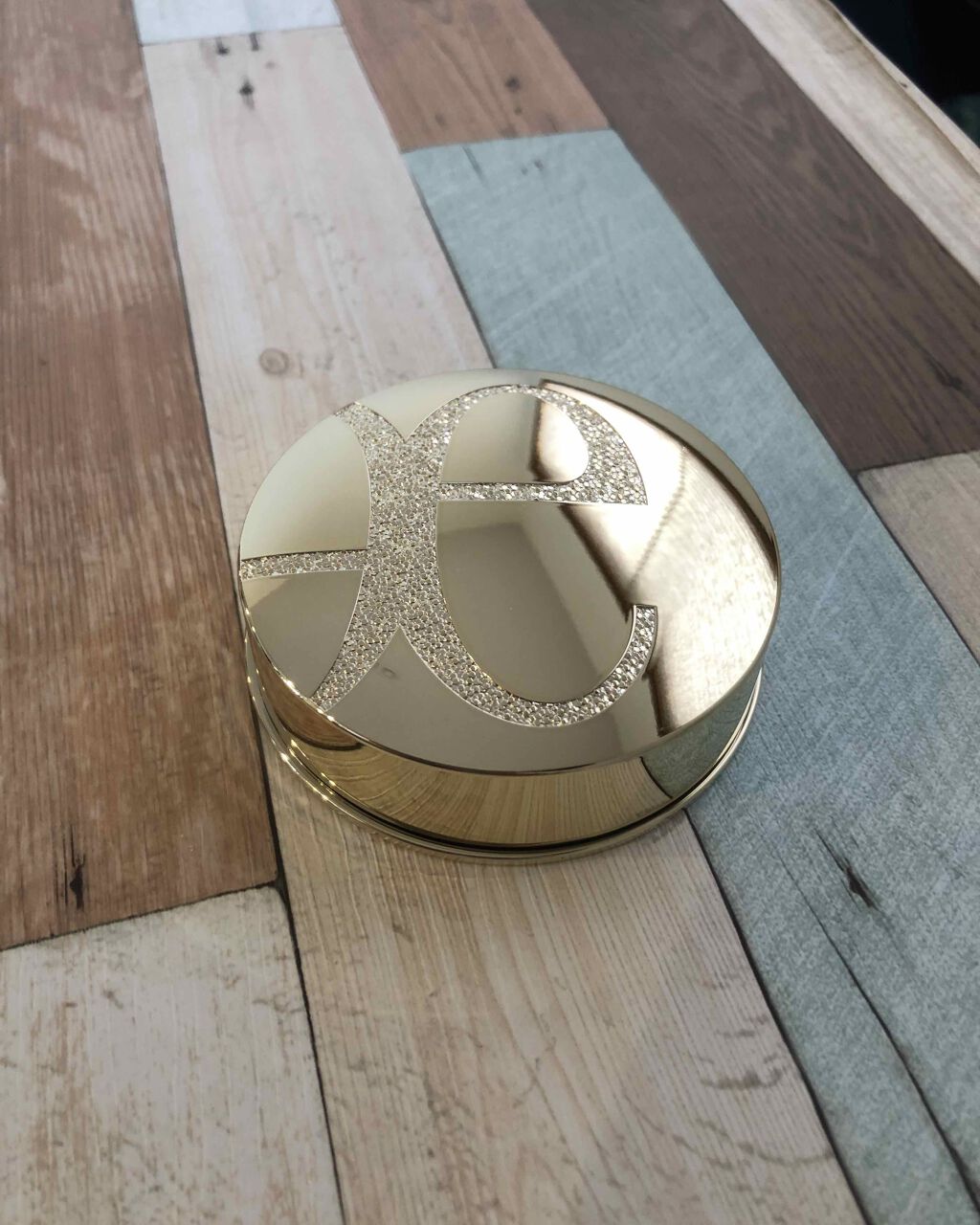 ラ プードル オートニュアンス/Elégance/プレストパウダーを使ったクチコミ（1枚目）