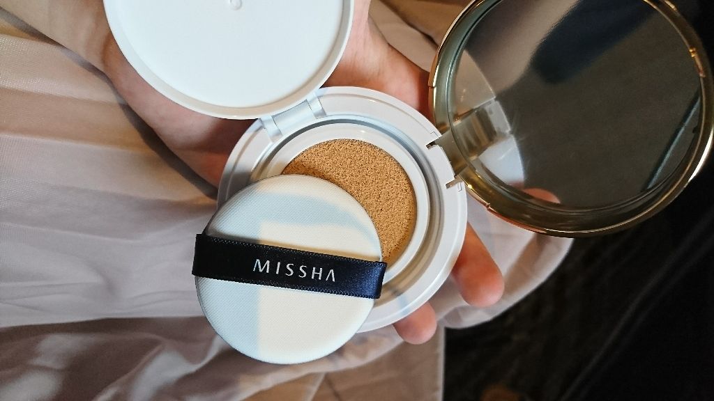 M クッション ファンデーション(モイスチャー)/MISSHA/クッションファンデーションを使ったクチコミ(2枚目)