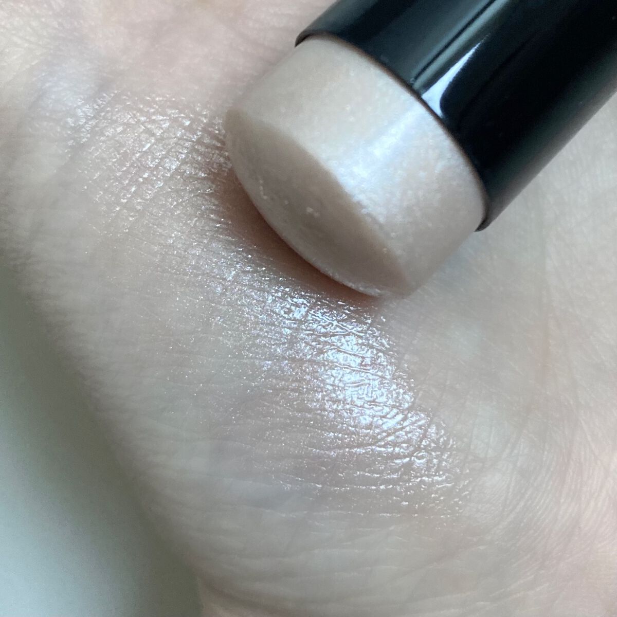 ボーム エサンシエル/CHANEL/スティックハイライトを使ったクチコミ(5枚目)