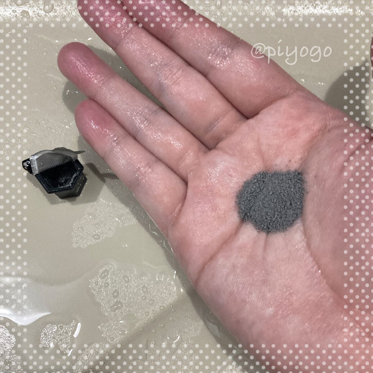 スイサイ ビューティクリア ブラック パウダーウォッシュ/suisai/洗顔パウダーを使ったクチコミ（3枚目）