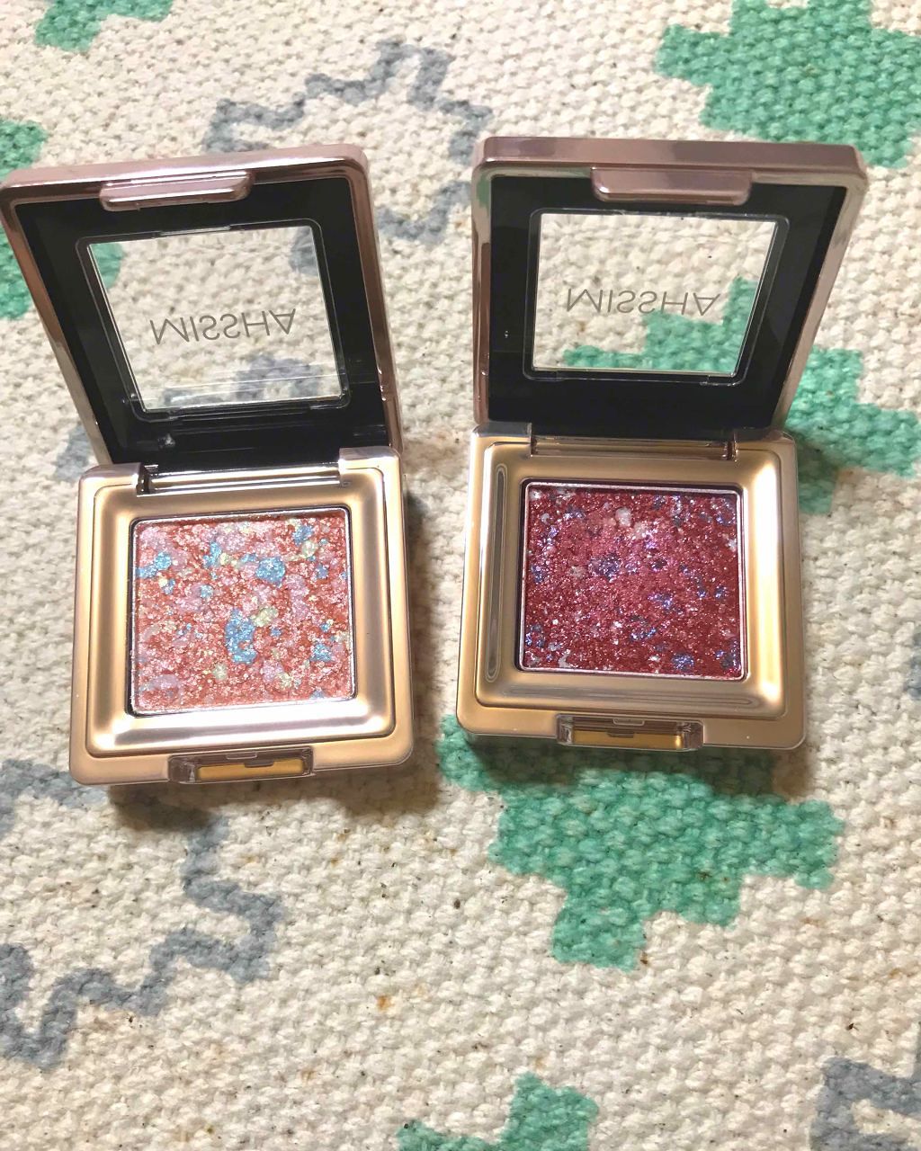 グリッタープリズム シャドウ/MISSHA/グリッターを使ったクチコミ(2枚目)