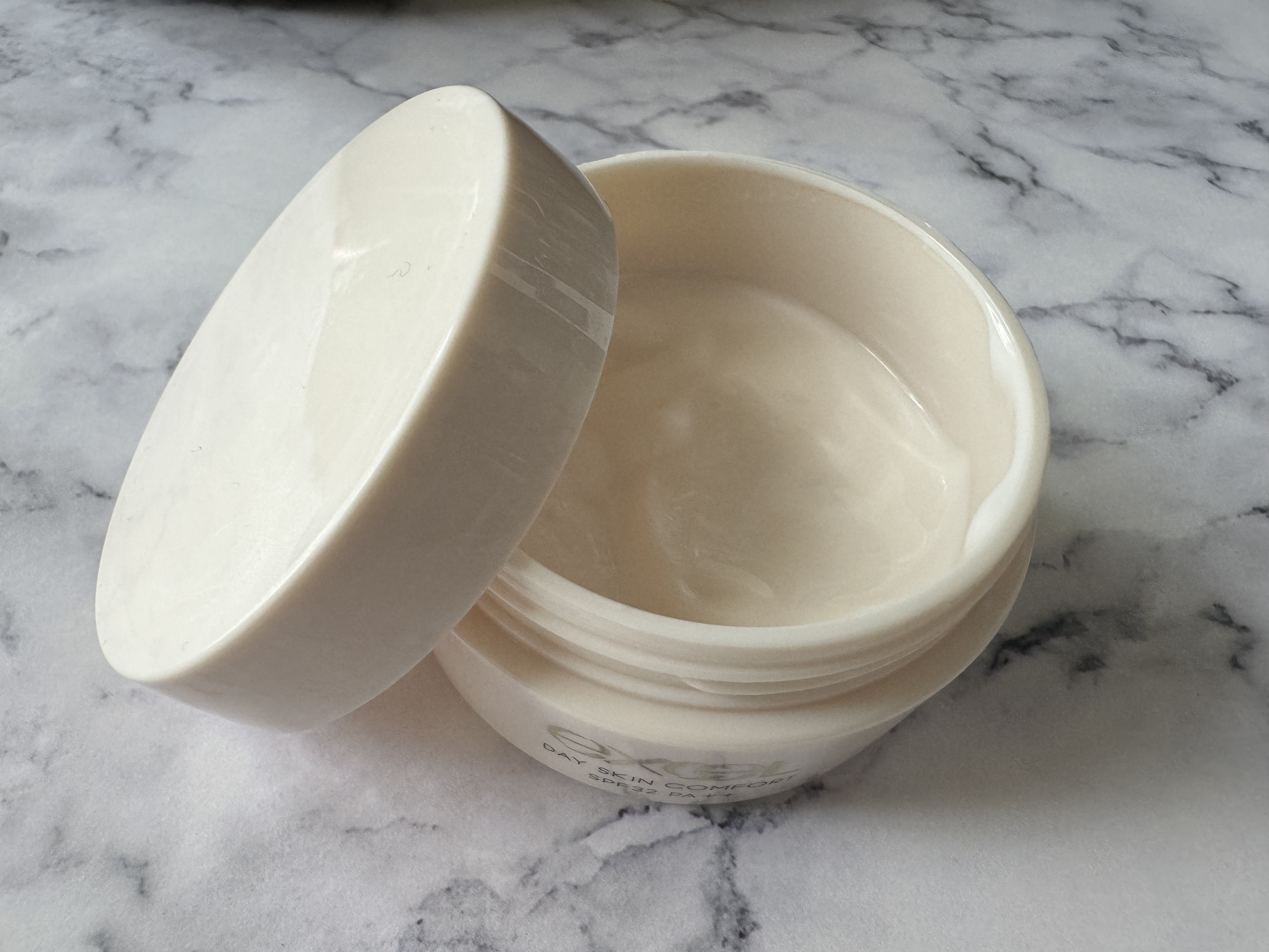 デイスキンコンフォート/excel/フェイスクリームを使ったクチコミ（2枚目）