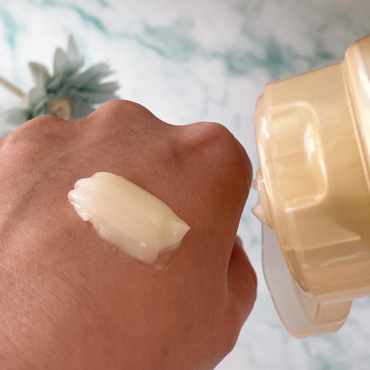 エアリーふんわりリペア 洗い流すトリートメント/パンテーン/洗い流すヘアトリートメントを使ったクチコミ(4枚目)