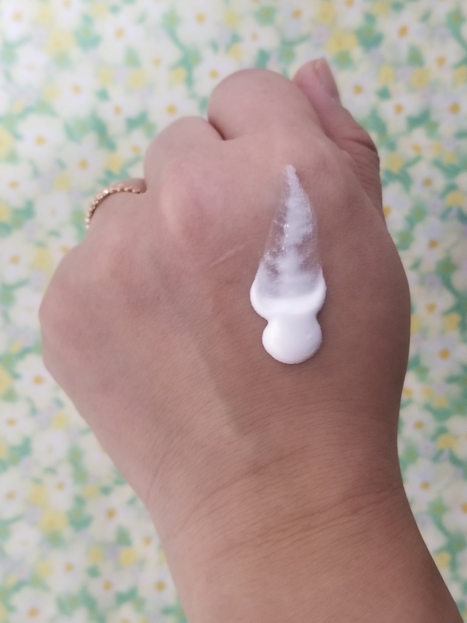 オールアバウトグロウトーンアップクリーム/CHASIN'RABBITS/化粧下地を使ったクチコミ（2枚目）