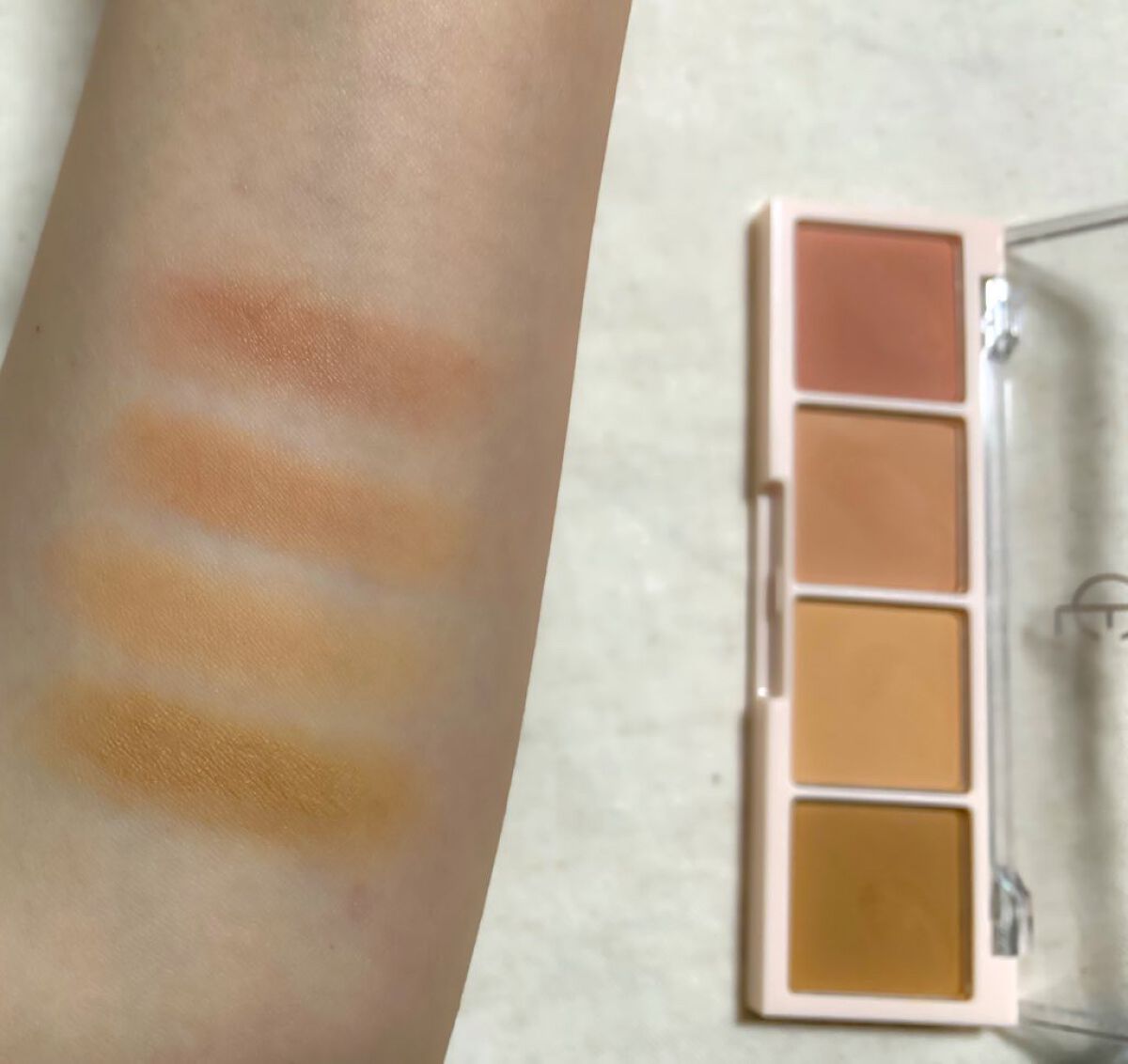 ヴィンテージフラワーガーデンセット/フォレンコス/メイクアップキットを使ったクチコミ（2枚目）