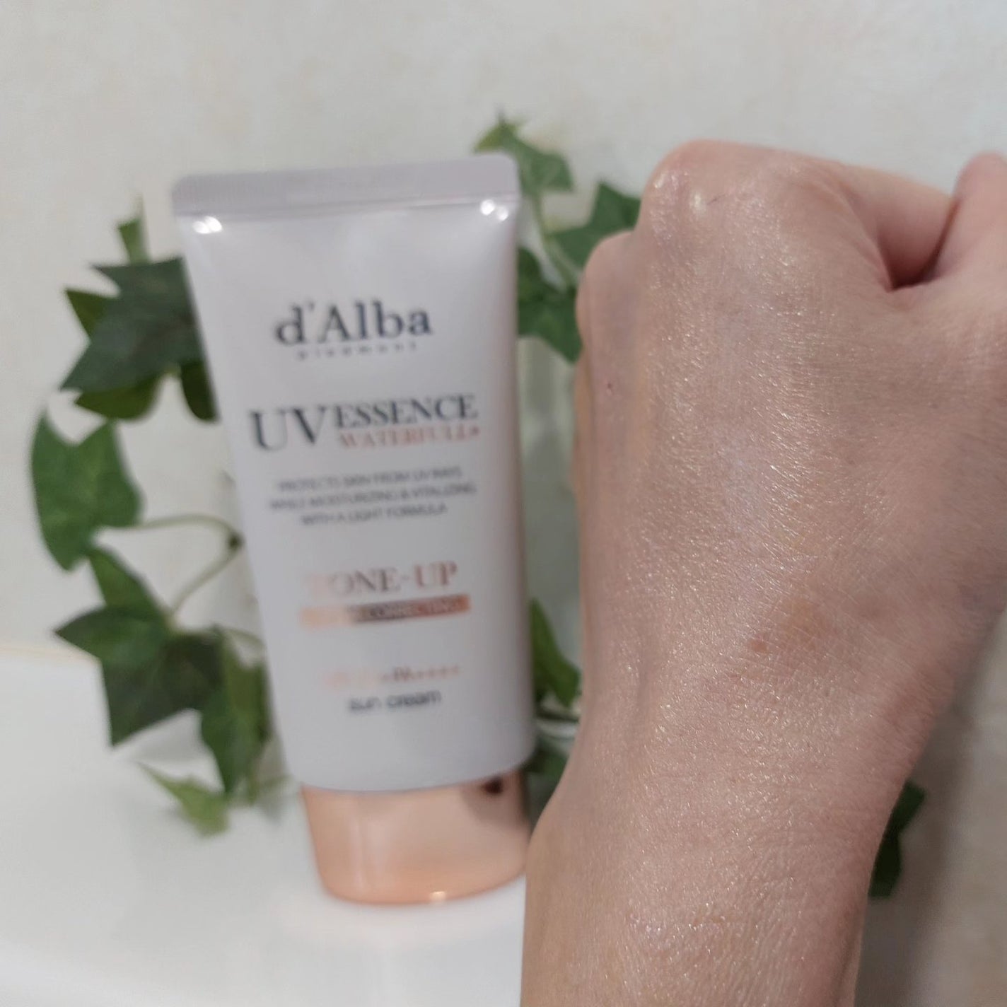 ウォータフルトーンアップサンクリーム/ダルバ/日焼け止めクリームを使ったクチコミ(4枚目)