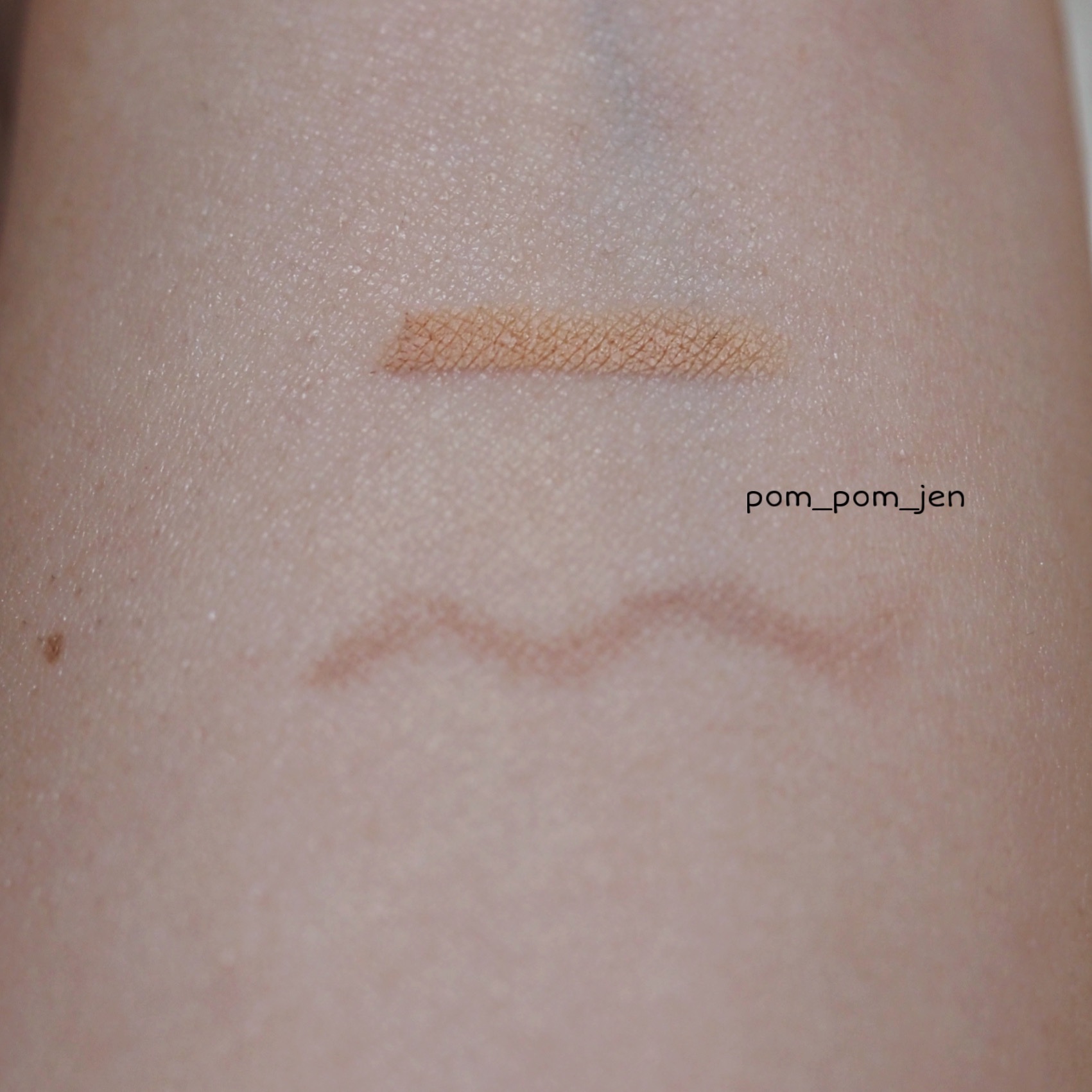 描くアイゾーンコンシーラー/CEZANNE/ペンシルコンシーラーを使ったクチコミ（3枚目）