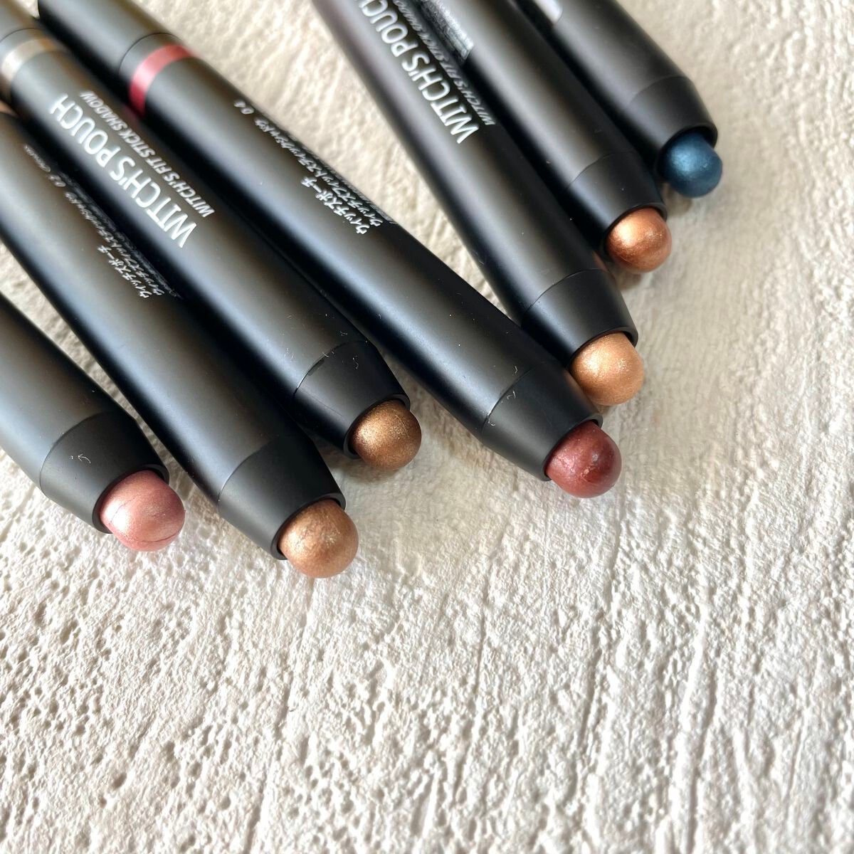 ウィッチズ フィットスティックシャドウ/Witch's Pouch/スティックアイシャドウを使ったクチコミ(5枚目)