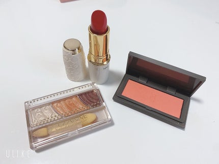 チーキーシークブラッシュ/THREE/パウダーチークを使ったクチコミ(1枚目)