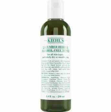 Kiehl's キールズ ハーバル トナー CB アルコールフリーのクチコミ「洗顔後の保湿はこの子たち
特に右の乳液の方は高校時代からお世話になってます☺️
キールズはお高.....」（2枚目）