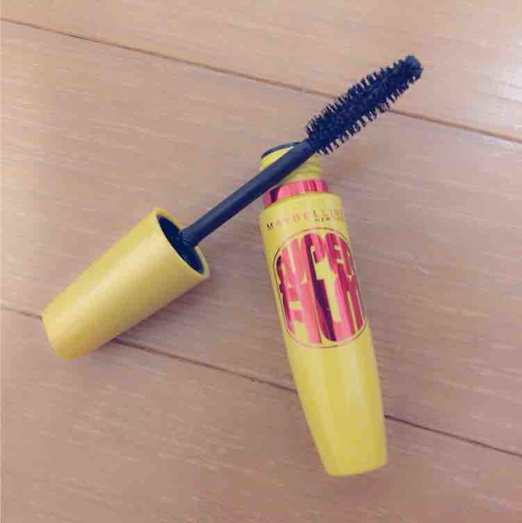 ボリュームエクスプレス マグナム スーパーフィルム MAYBELLINE NEW YORK