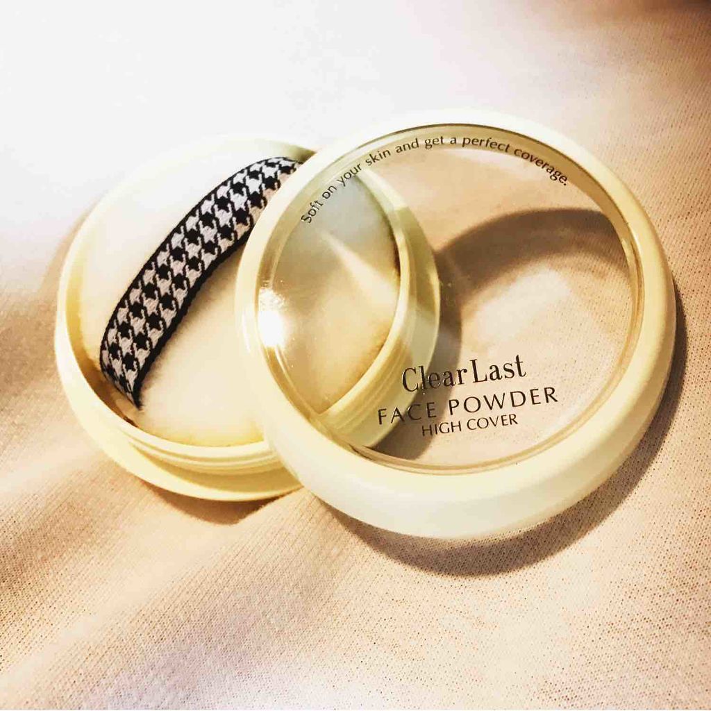 フェイスパウダー ハイカバー 白肌オークル/クリアラスト/プレストパウダーを使ったクチコミ(1枚目)